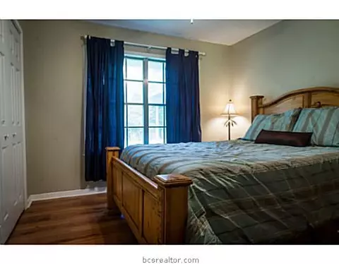 1400 Esther Blvd, Bryan, TX 77802 photo 10