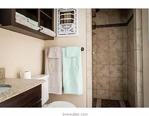1400 Esther Blvd, Bryan, TX 77802 photo 9