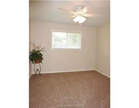 2124 Pantera Dr, Bryan, TX 77807 photo 15