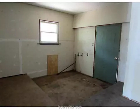 1508 Burt St, Bryan, TX 77802 photo 12
