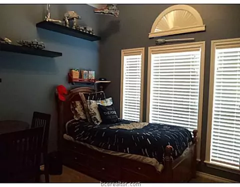 5784 Easterling Dr, Bryan, TX 77808 photo 20