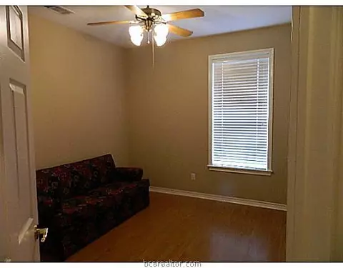 2628 E Trophy Dr, Bryan, TX 77802 photo 11