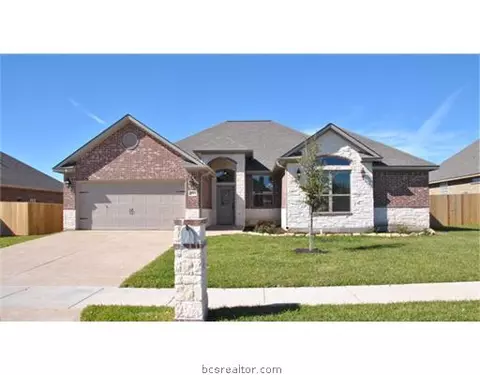 3013 Archer Cir, Bryan, TX 77803 photo 1