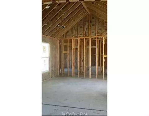 2107 Red River Dr, Bryan, TX 77802 photo 4