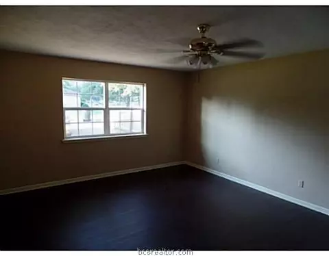 2721 Silver Maple Dr, Bryan, TX 77803 photo 11