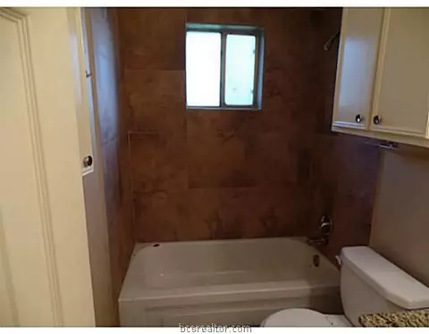 2721 Silver Maple Dr, Bryan, TX 77803 photo 15