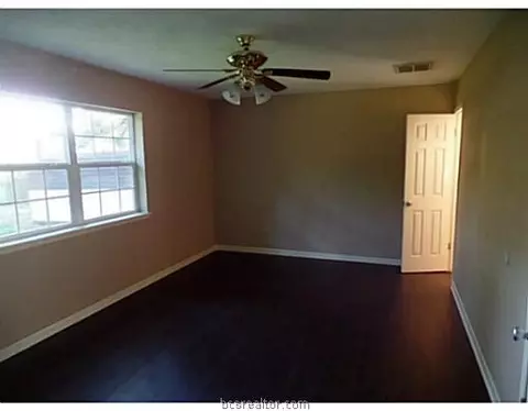 2721 Silver Maple Dr, Bryan, TX 77803 photo 17