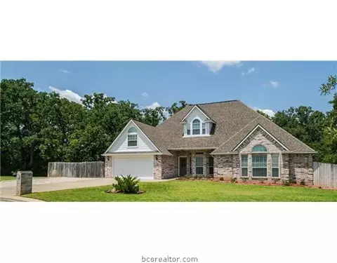 2101 Williams, Bryan, TX 77808 photo 1