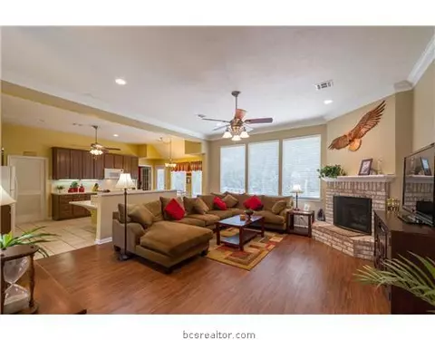 2101 Williams, Bryan, TX 77808 photo 2