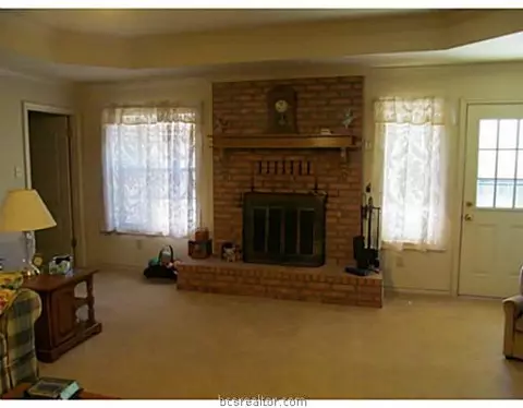 5900 Knightsbridge Ln, Bryan, TX 77802 photo 20