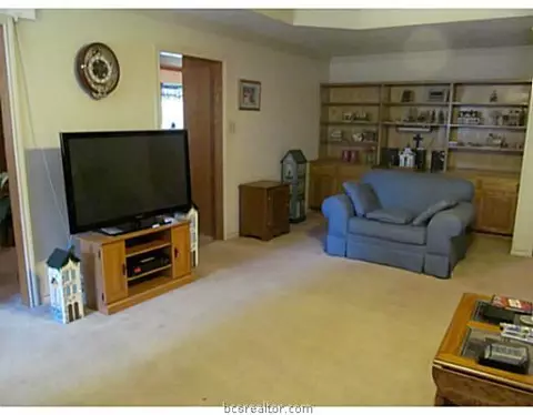 5900 Knightsbridge Ln, Bryan, TX 77802 photo 21