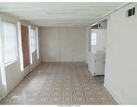 3010 Spruce, Bryan, TX 77801 photo 3