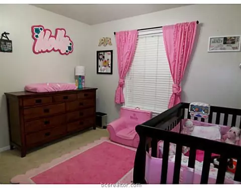 3816 Brighton Dr, Bryan, TX 77802 photo 9