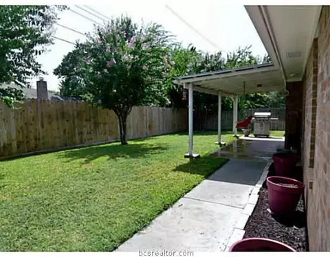 3816 Brighton Dr, Bryan, TX 77802 photo 17