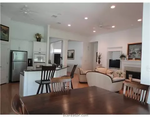 4309 Willowick Dr, Bryan, TX 77802 photo 12