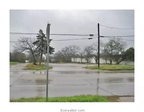 3501 S College Ave, Bryan, TX 77802 photo 1