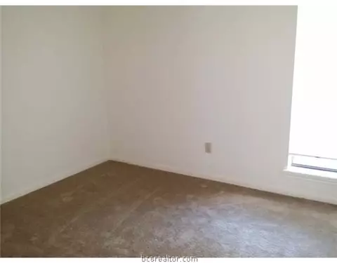 2517 Bexar Grass Ct, Bryan, TX 77802 photo 9