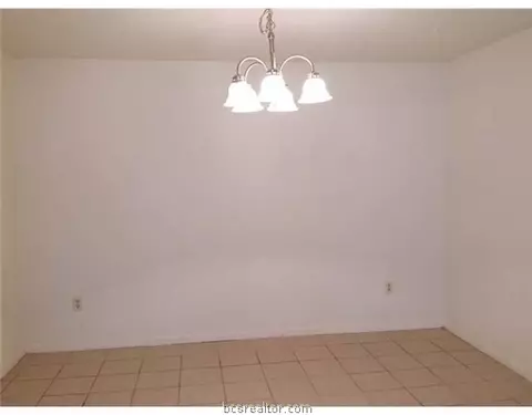 2517 Bexar Grass Ct, Bryan, TX 77802 photo 4