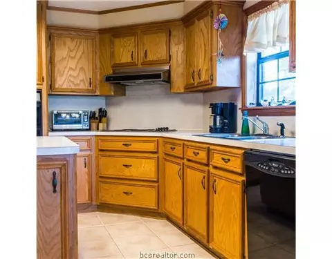 3964 Cliff Rd, Bryan, TX 77808 photo 20