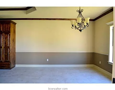 3025 Archer, Bryan, TX 77808 photo 4