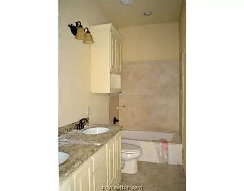 3025 Archer, Bryan, TX 77808 photo 9