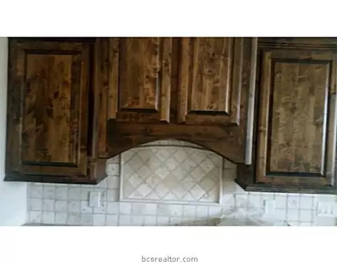 3081 Archer Cir, Bryan, TX 77808 photo 6