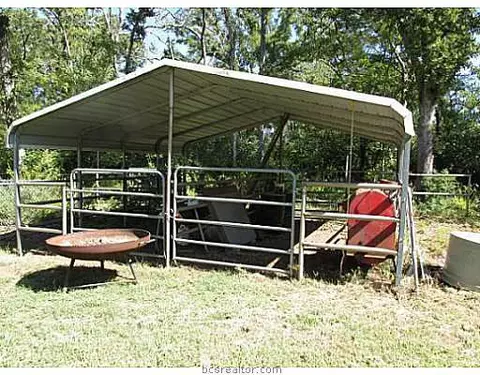 8974 Mccarver Ln, Bryan, TX 77808 photo 7