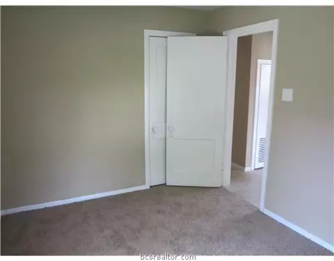 1006 E 25th St, Bryan, TX 77802 photo 10