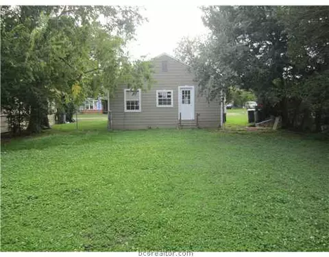 1006 E 25th St, Bryan, TX 77802 photo 15