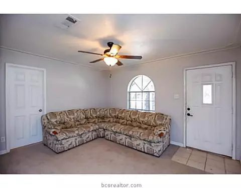 4414 Old Hearne Rd, Bryan, TX 77803 photo 4