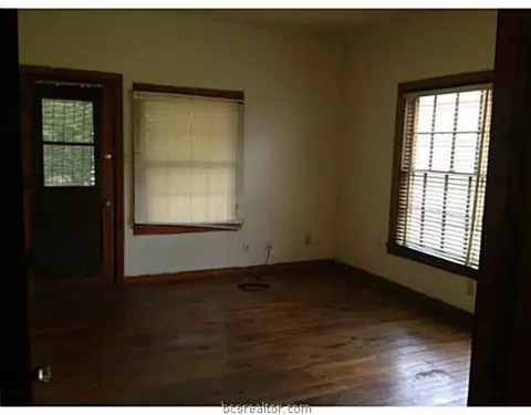 308 Elm, Bryan, TX 77801 photo 8