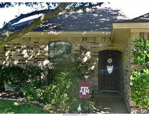 3817 Brockhampton Dr, Bryan, TX 77802 photo 2