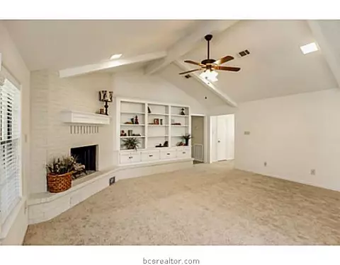 2312 Valley View Dr, Bryan, TX 77802 photo 8