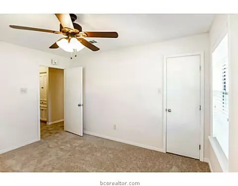 2312 Valley View Dr, Bryan, TX 77802 photo 18