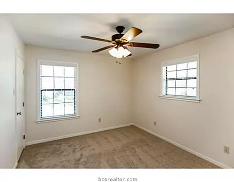 2312 Valley View Dr, Bryan, TX 77802 photo 19