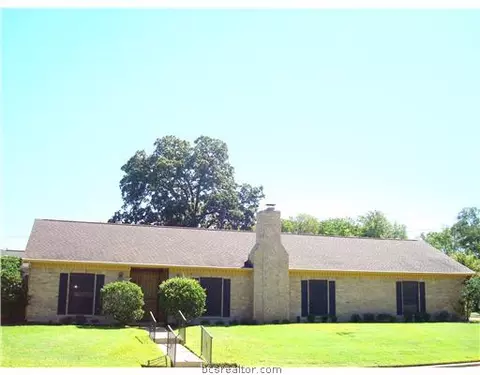 2906 Braeburn, Bryan, TX 77802 photo 1
