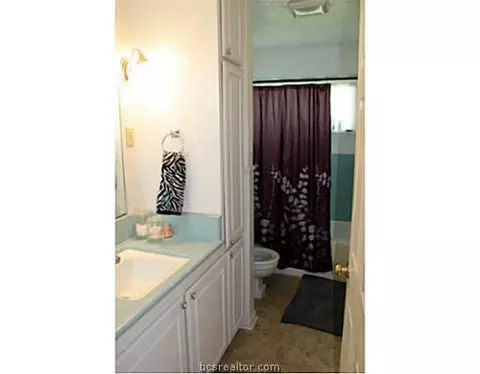 310 Borderbrook Dr, Bryan, TX 77801 photo 11