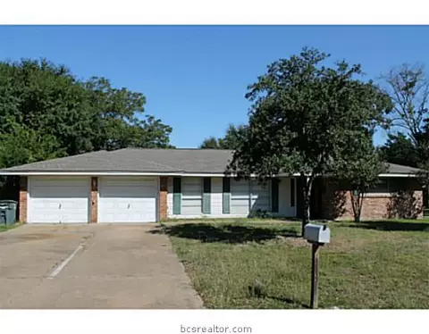 310 Borderbrook Dr, Bryan, TX 77801 photo 2