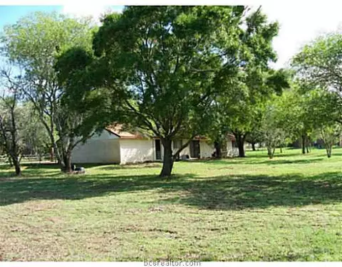 8272 Grassbur Rd, Bryan, TX 77808 photo 16