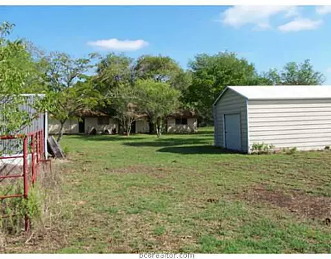 8272 Grassbur Rd, Bryan, TX 77808 photo 15
