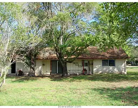 8272 Grassbur Rd, Bryan, TX 77808 photo 2