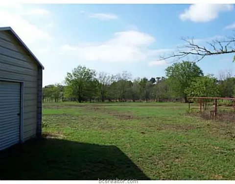 8272 Grassbur Rd, Bryan, TX 77808 photo 13