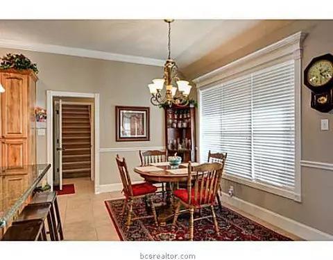6977 Gemstone, Bryan, TX 77808 photo 10