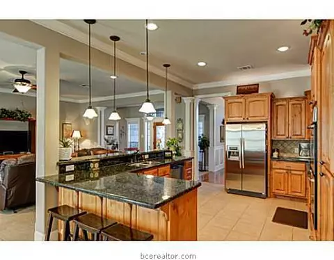 6977 Gemstone, Bryan, TX 77808 photo 13