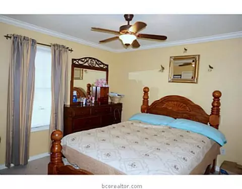 1328 Celias Dream, Bryan, TX 77803 photo 5