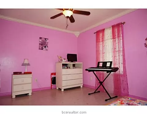 1328 Celias Dream, Bryan, TX 77803 photo 7