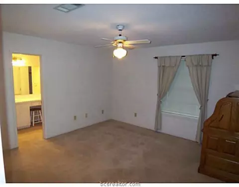 2312 Windsor Dr, Bryan, TX 77802 photo 10