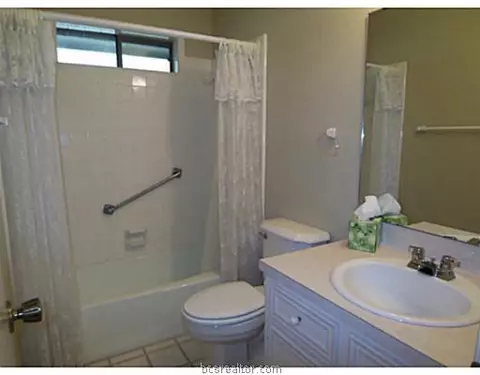 2312 Windsor Dr, Bryan, TX 77802 photo 16