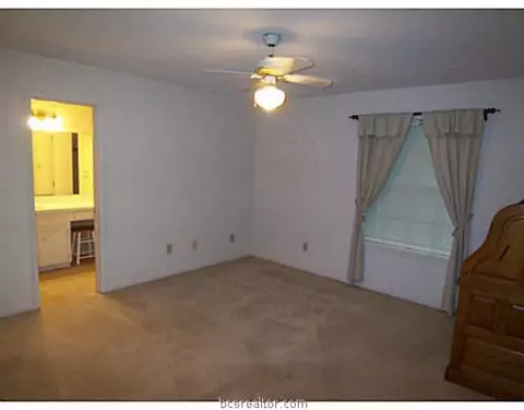 2312 Windsor Dr, Bryan, TX 77802 photo 11