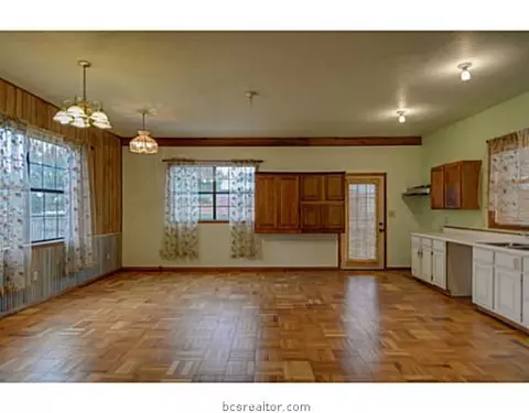 608 S Bryan Ave, Bryan, TX 77803 photo 11
